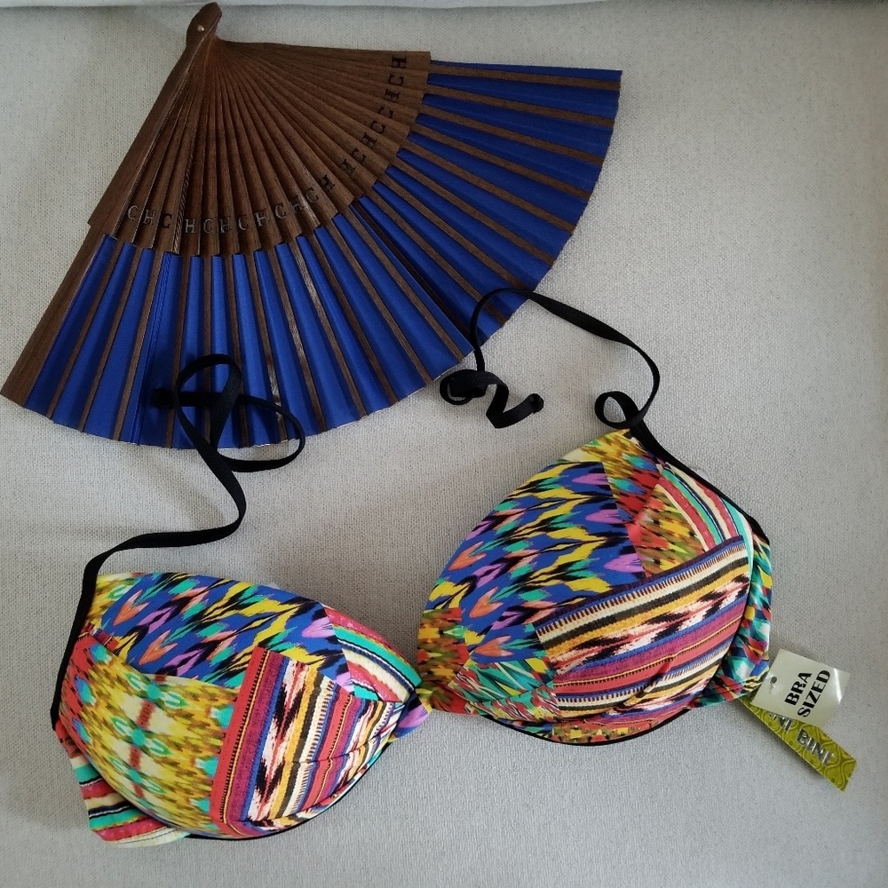 Bra-fitted swim top